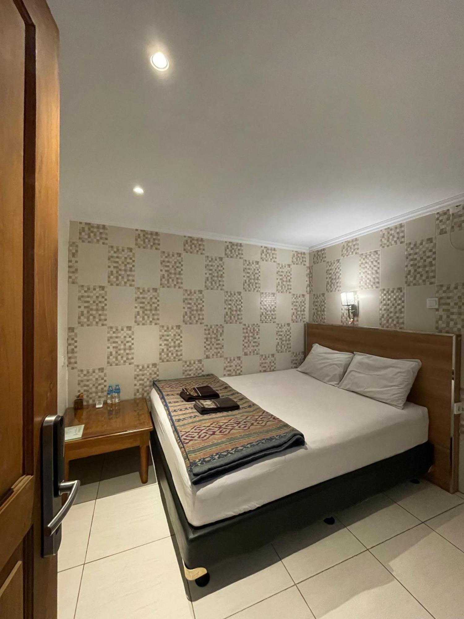 The Cabin Purwokinanti Hotel Yogyakarta Ngoại thất bức ảnh